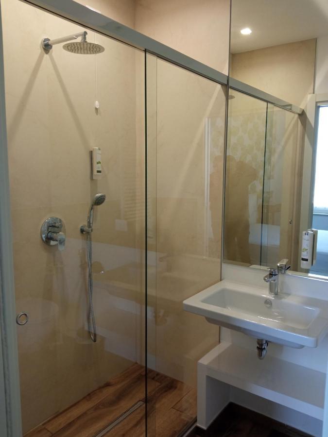 La Soffitta Covelli Bed & Breakfast Trani Exterior photo